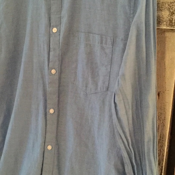 H&M Chambray Regular Fit Button Down sz S - Picture 7 of 14